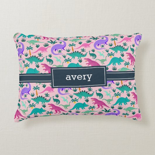 ピンク |可愛いカラフル恐竜のパターン子供の名前 アクセントクッション (正面)