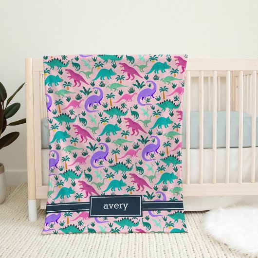 ピンク |可愛いカラフル恐竜のパターン子供の名前 フリースブランケット