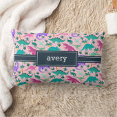 ピンク |可愛いカラフル恐竜のパターン子供の名前 ランバークッション (ブランケット)