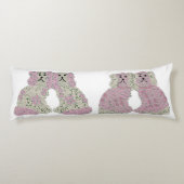 ピンク（犬）スタッフォードドッグスジンジャージャースランバー ボディピロー (裏面)