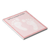 ピンク/白のベビー足跡 ノートパッド (アングル)