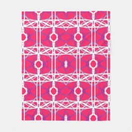 ピンク、白、紫の幾何学的パターン。 フリースブランケット