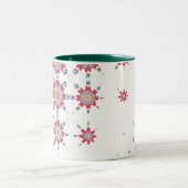ピンク、白、紫の水彩フローラデザイン ツートーンマグカップ (中央)