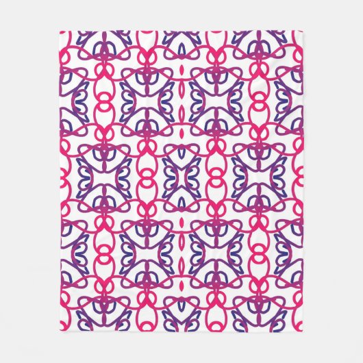 ピンク、白、青、紫の幾何学的パターン。 フリースブランケット (正面)