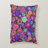 ピンク、紫、アクアボホスタイル花 アクセントクッション (裏面(縦))