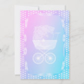 ピンク、紫、👶青のグラデーション付きのベビーシャワー 招待状 (裏面)