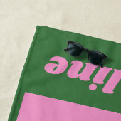 ピンク 緑 モダン 抽象 幾何学 パーソナライズ ビーチタオル (インサイチュ)