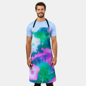 ピンク、緑、青、白のガーデンフロックスの花 エプロン (着用した状態)