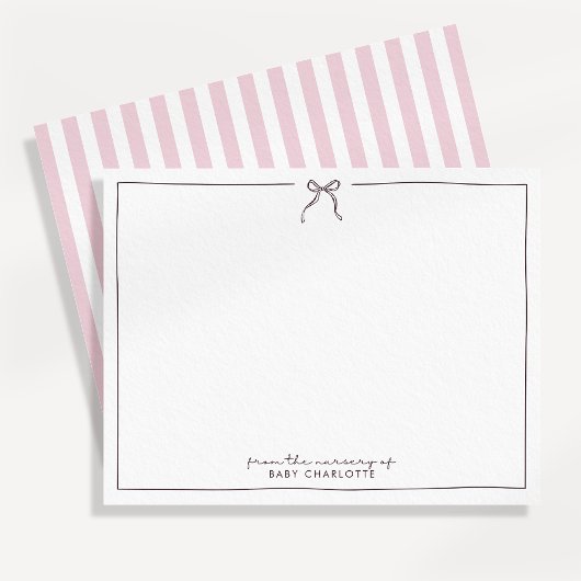 ピンク、茶色 & ストライプの保育園からのカード 招待状