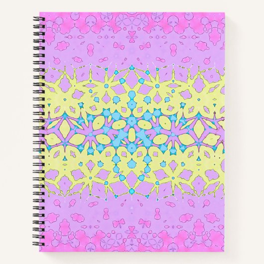 ピンク、薄紫、黄色、スカイブルーの幾何学的 ノートブック (正面)