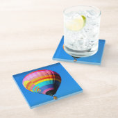 ピンク、赤く、オレンジおよび青の熱気の気球 ガラスコースター (アングル)