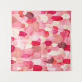 ピンク、赤、ベージュの斑点がシームレスにつながるパターン。 水 タペストリー (正面(横))