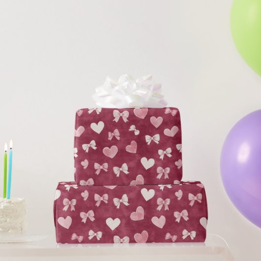 ピンク 赤 白のハートの誕生日 ラッピングペーパー (パーティーギフト)