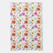 ピンク、赤、黄色のフローラ花水色 キッチンタオル (縦)