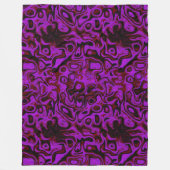 ピンク、赤、黒の火石 フリースブランケット (正面)