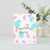 ピンク 青 黄色 ハッピー バースデー 子供 シェイプ アブストラクト ポストカード (スタンド正面)