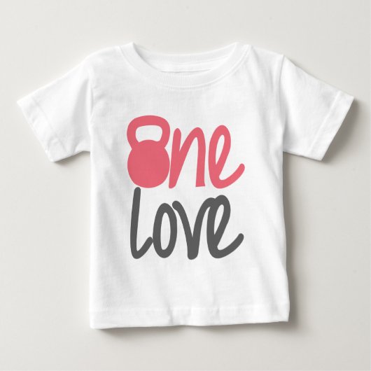 ピンク"1つの愛" ベビーTシャツ (正面)
