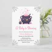 ピンクAベビーがハロウィーンの赤ちゃんシャワーを醸造している 招待状 (スタンド正面)