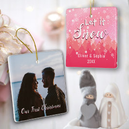 ピンクLet it雪の初めてのクリスマス写真 セラミックオーナメント