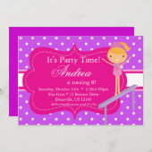 ピンクnの紫色の水玉模様の誕生日のパーティの招待状 招待状 (正面/裏面)