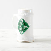 ピンチゾーンなしSt patricks day ビールジョッキ (正面左)