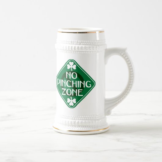 ピンチゾーンなしSt patricks day ビールジョッキ (右)