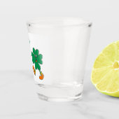 ピンチ・ミー、私は歩く・シャムロックでピンチ ショットグラス (右)