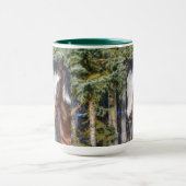 ピントス絵を描タリオンと常緑樹 マグカップ (中央)