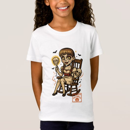 ピン幽霊のよく出るアップ人形 – 不気味なかわいいハロウィーン Tシャツ (正面)