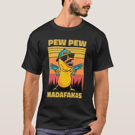 ピーウ マダファカス ニワトリ ピーウ ガンズ 冗談 鳥 Tシャツ (正面)