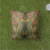 ピーコックとオークリーフのフローラビクトリアンジャカード アウトドアクッション (芝生)