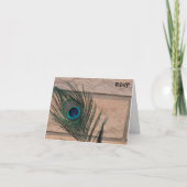 ピーコックの羽とレンガの結婚式の出欠 招待状 (正面)