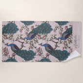 ピーコッスタイリッシュクと花の花嫁赤面ピンク ビーチタオル (正面)