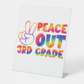 ピースアウト3年生絞り染め最終日3年生 台座サイン (正面)