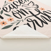 ピースオンアースフローラデザイン シェルパブランケット (3/4)