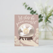 ピースオンアース出生スノーグローブ ポストカード (スタンド正面)