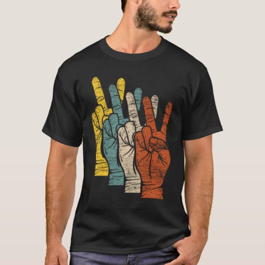 ピースサインの手 Tシャツ (正面)