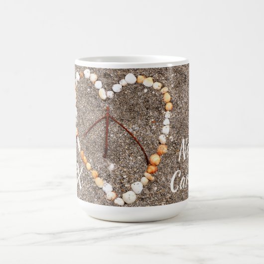 ピースサインハートシーシェルOBXビーチNC コーヒーマグカップ (中央)