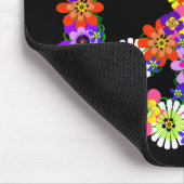 ピースサインフローラオン黒 マウスパッド (コーナー)