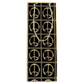 ピースサインワイン抱き枕 ワインギフトバッグ (正面)