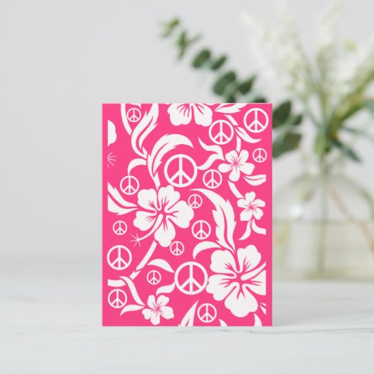 ピースサイン付きピンクのハイビスカス投票者用はがき ポストカード (スタンド正面)