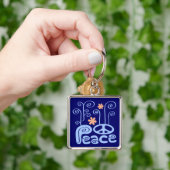 ピースブルーとオレンジキーチェーン キーホルダー (手)