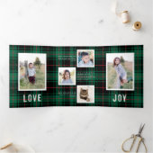 ピースラブジョイグリーンタータンチェックホリデーフォトカード 三つ折り招待状 (内部)