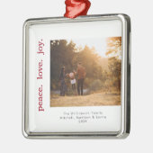 ピースラブジョイホリデークリスマスファミリーフォト メタルオーナメント (左)