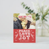 ピースラブジョイレッドシェブロンホリデーハガキ シーズンポストカード (スタンド正面)