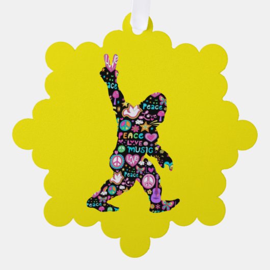 ピースラブビッグフートヒッピーおもしろいビッグフート恋人 オーナメントカード (正面)