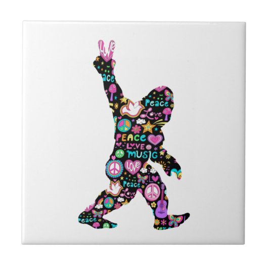 ピースラブビッグフートヒッピーおもしろいビッグフート恋人 タイル (正面)
