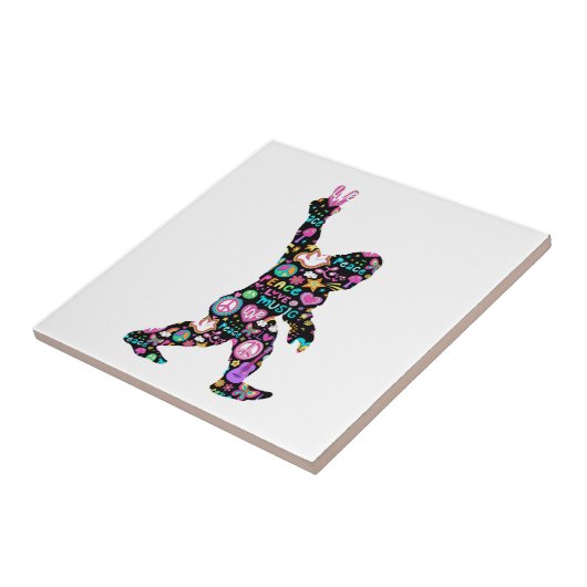 ピースラブビッグフートヒッピーおもしろいビッグフート恋人 タイル (側面)