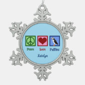 ピースラブプフィンズカウトカスタムブループフィン スノーフレークピューターオーナメント (正面)