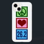 ピースラブマラソン Case-Mate iPhone 14ケース<br><div class="desc">平和のサイン、ハート、26.2.大好素晴らしきなマラソン走者への贈り走物。ランニングは素晴らしエクササイズ。</div>